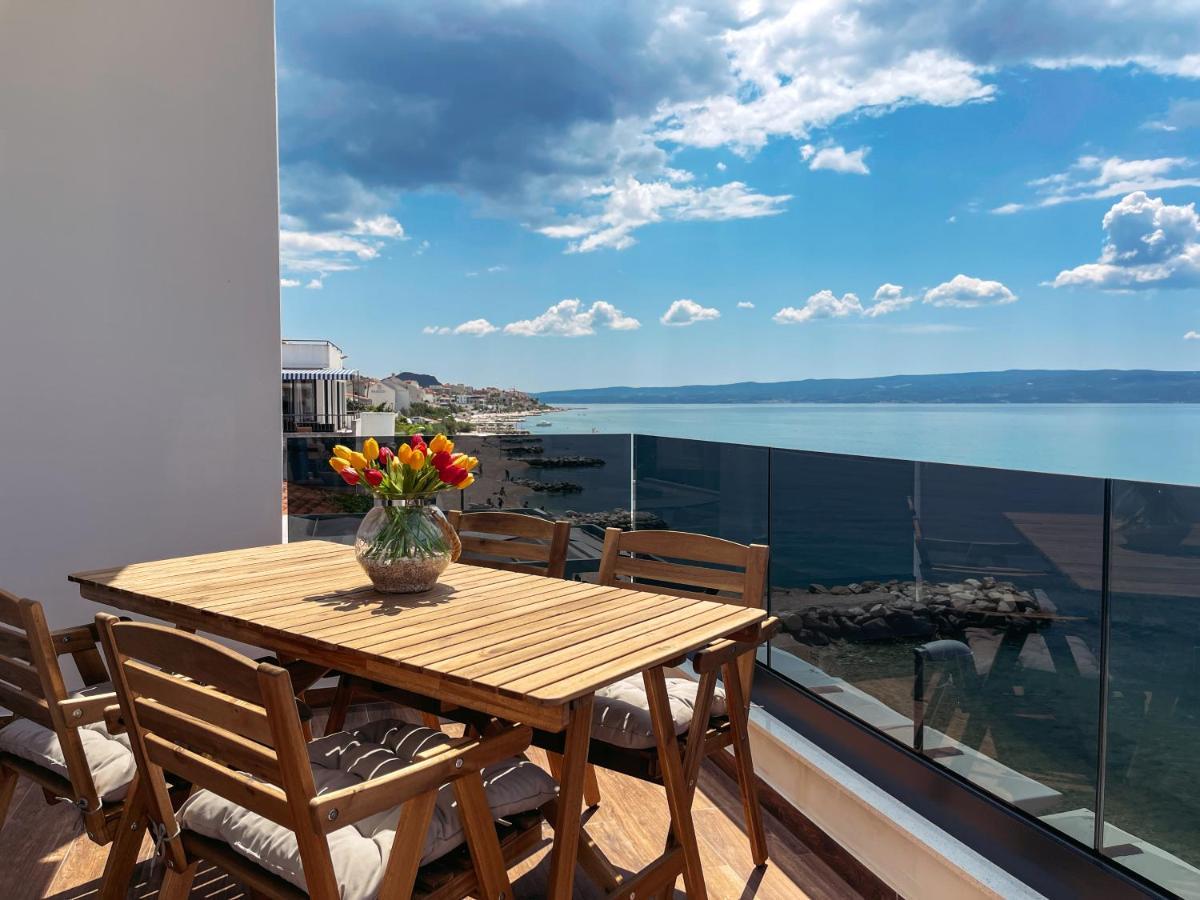 Apartments Goro Podstrana Rom bilde